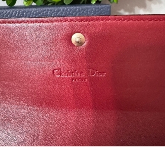 Like New Dior Trotter Bordeaux/Burgundy Patent Leather Bifold Wallet - Picture 6 of 11